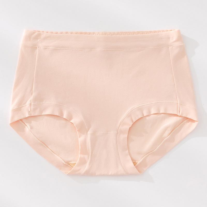 Light color underwear